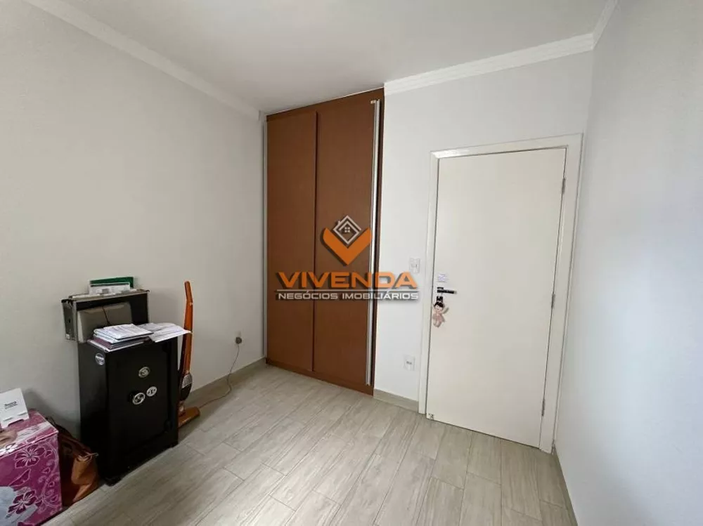 Apartamento à venda com 3 quartos, 95m² - Foto 17