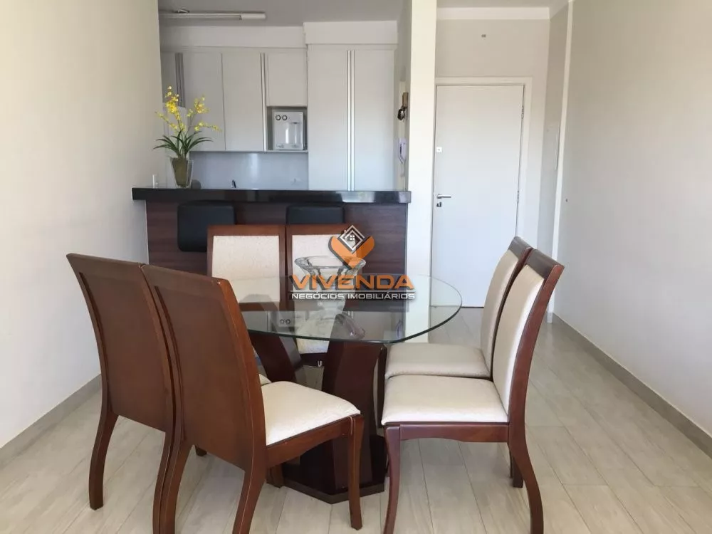 Apartamento à venda com 3 quartos, 95m² - Foto 1