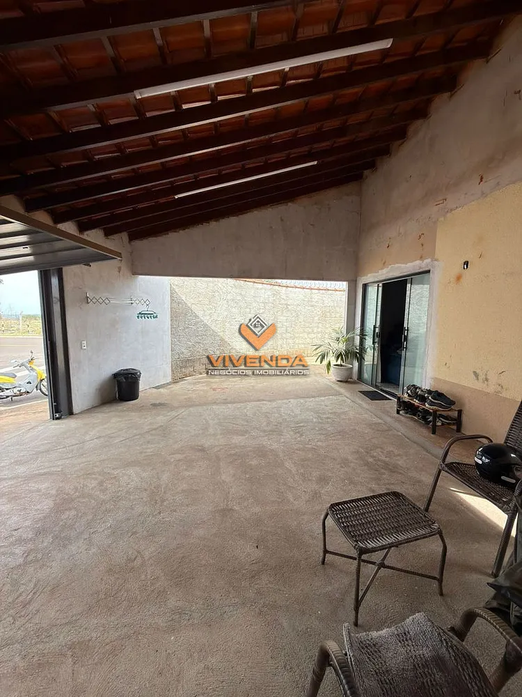 Casa, 2 quartos, 80 m² - Foto 1