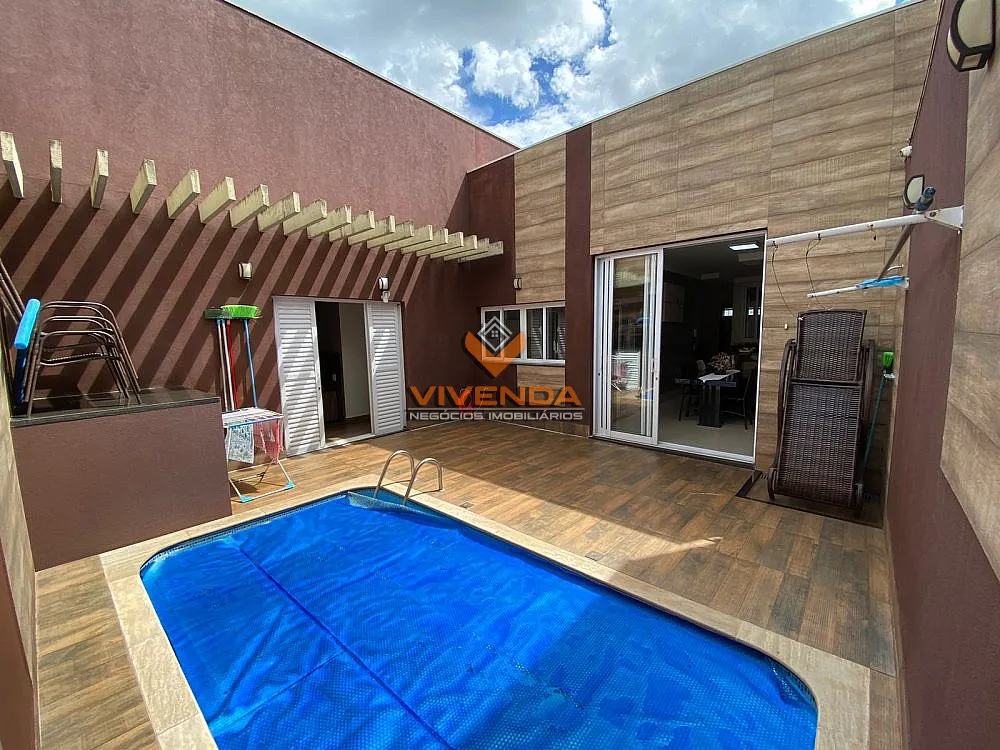 Casa, 4 quartos, 230 m² - Foto 10
