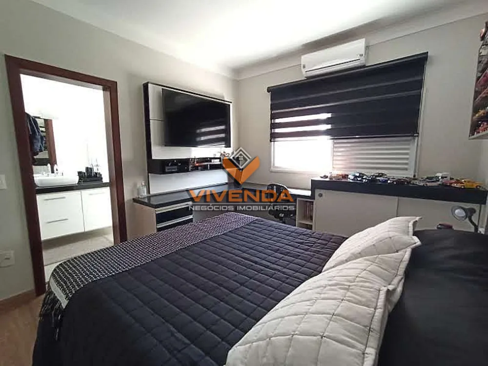 Casa, 3 quartos, 250 m² - Foto 8