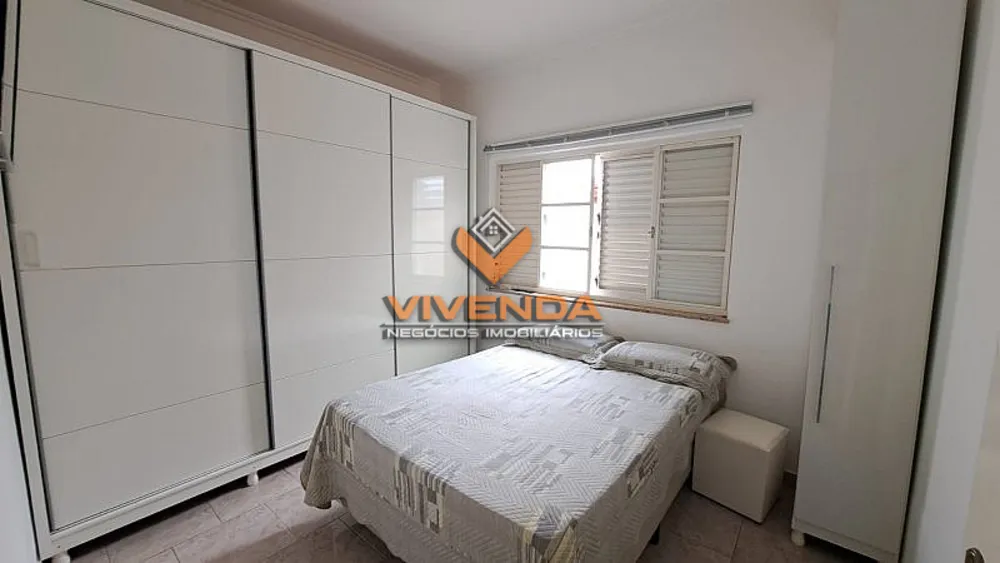Casa, 3 quartos, 300 m² - Foto 11
