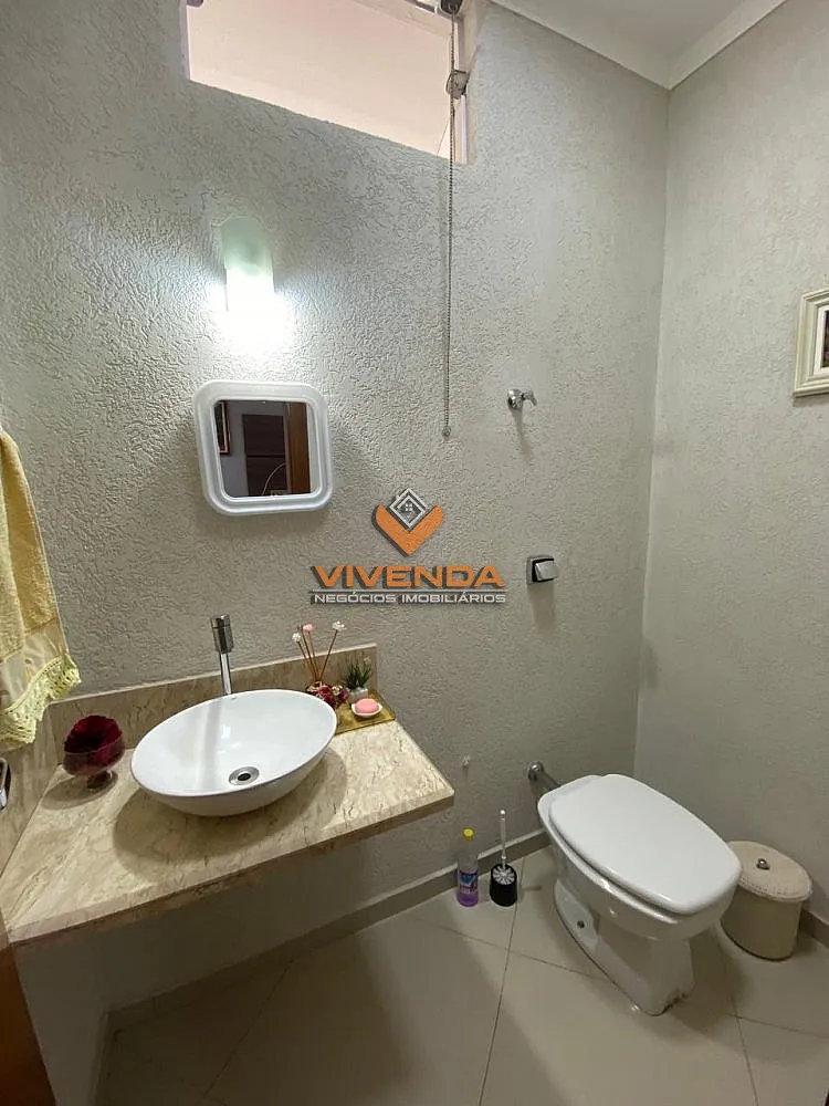 Casa, 4 quartos, 250 m² - Foto 4