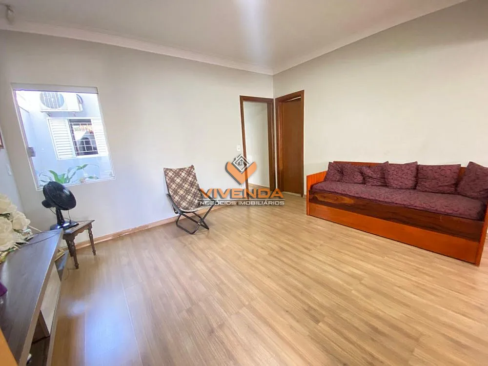 Casa, 4 quartos, 250 m² - Foto 2