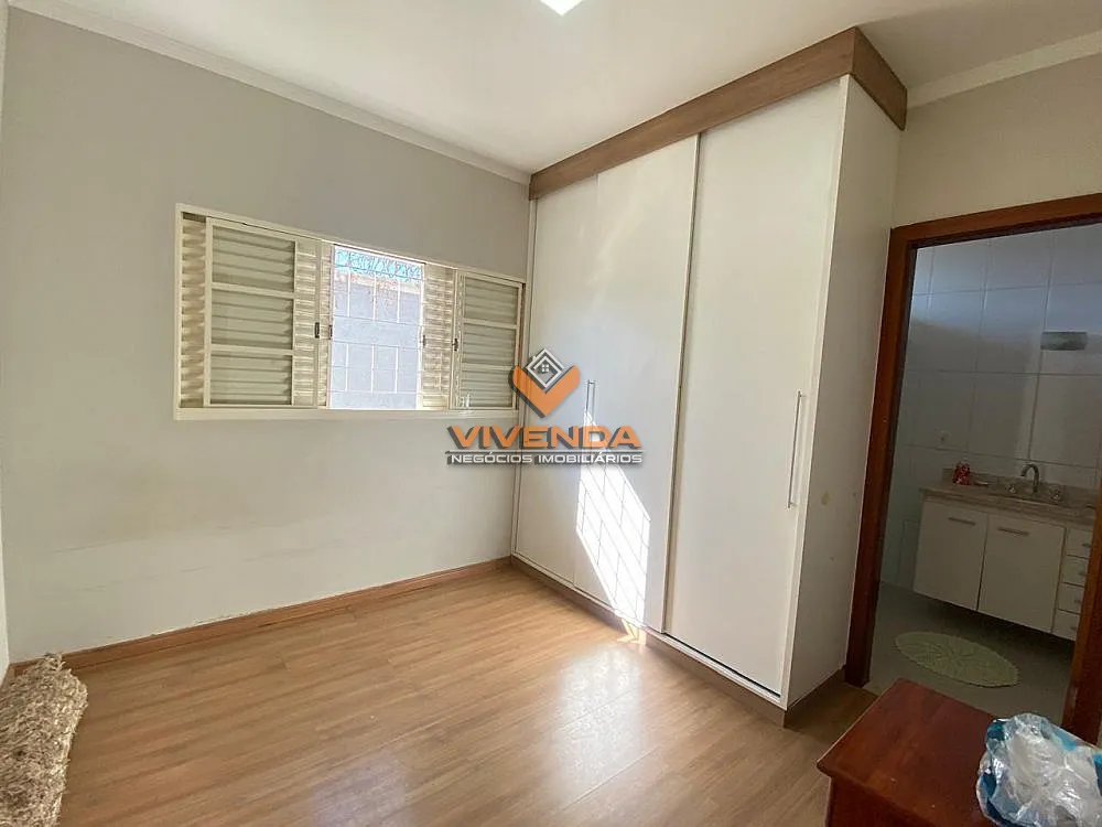 Casa, 4 quartos, 250 m² - Foto 6