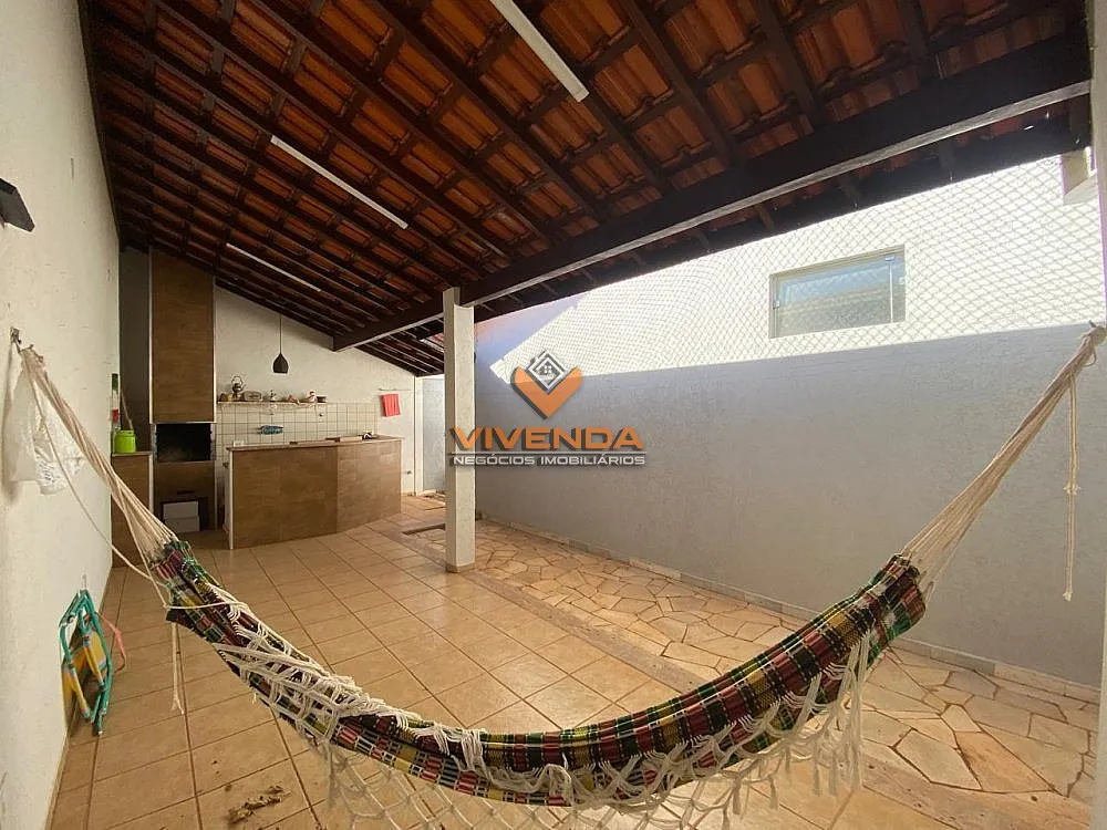 Casa, 4 quartos, 250 m² - Foto 15