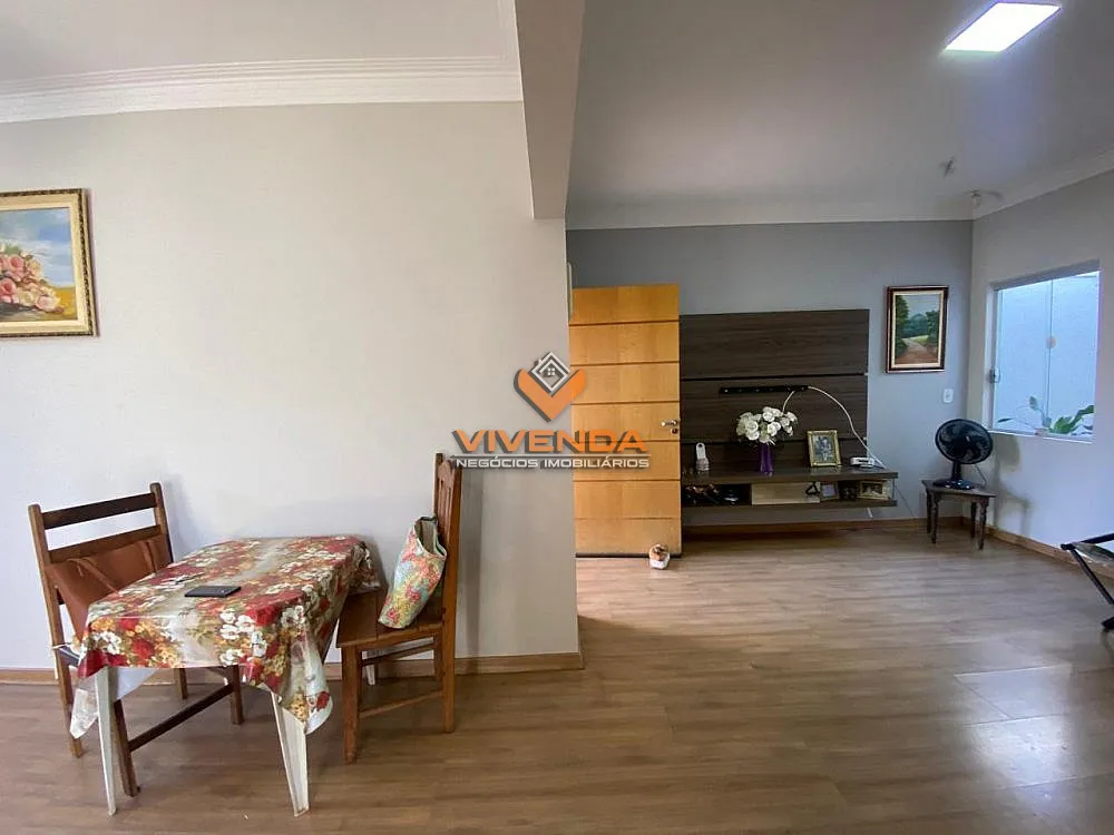 Casa, 4 quartos, 250 m² - Foto 3