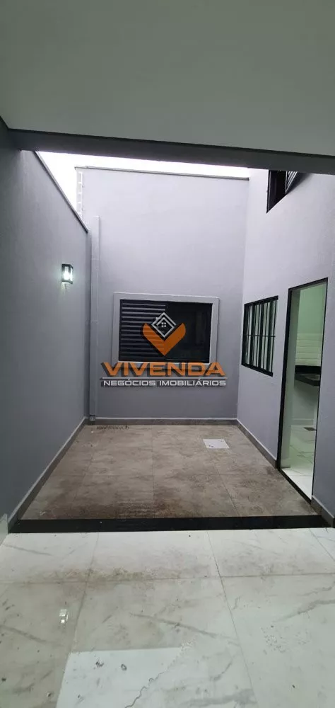 Casa à venda com 2 quartos, 120m² - Foto 8