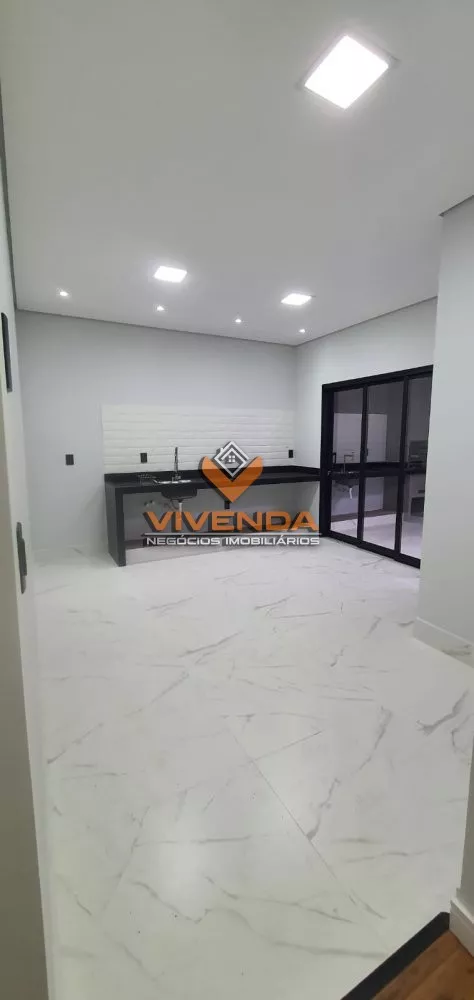 Casa à venda com 2 quartos, 120m² - Foto 5