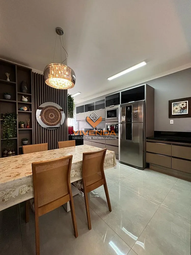 Casa, 3 quartos, 310 m² - Foto 8