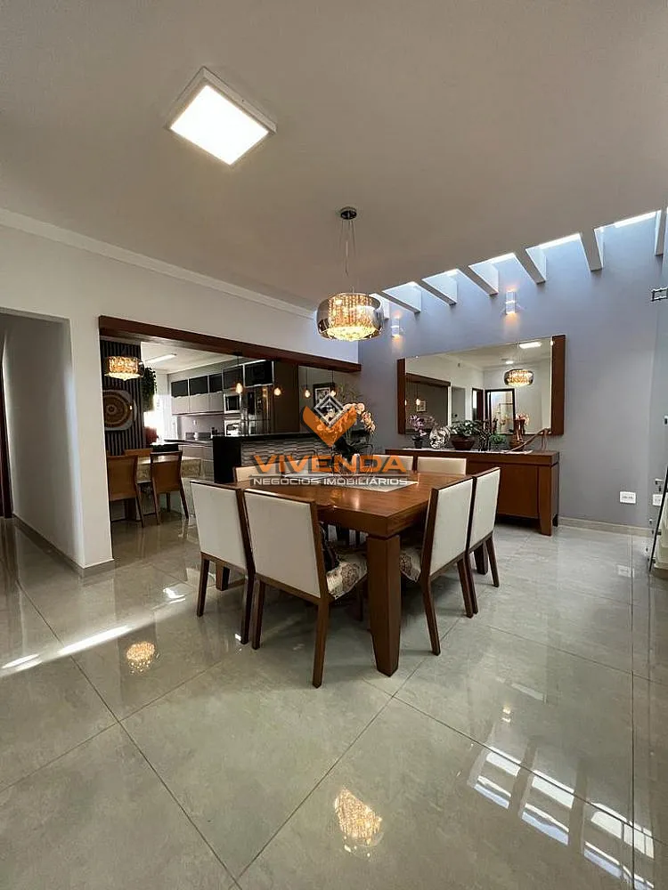 Casa, 3 quartos, 310 m² - Foto 3