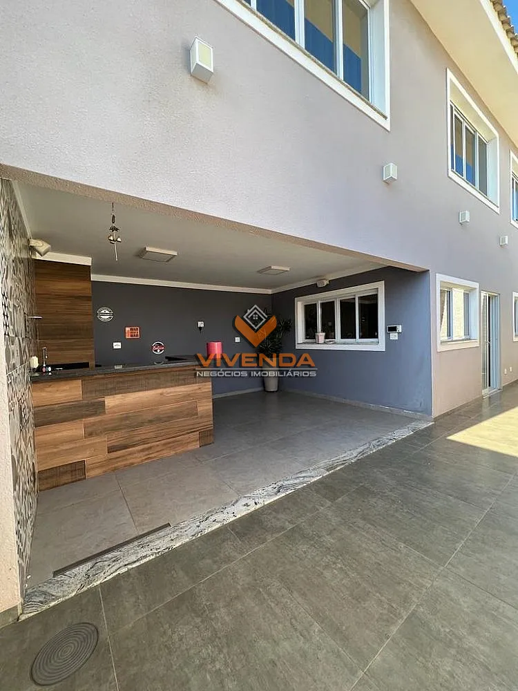 Casa, 3 quartos, 310 m² - Foto 2
