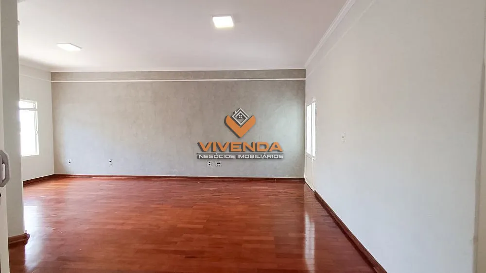 Casa, 4 quartos, 206 m² - Foto 5