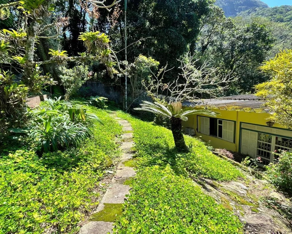 Casa, 4 quartos, 250 m² - Foto 13