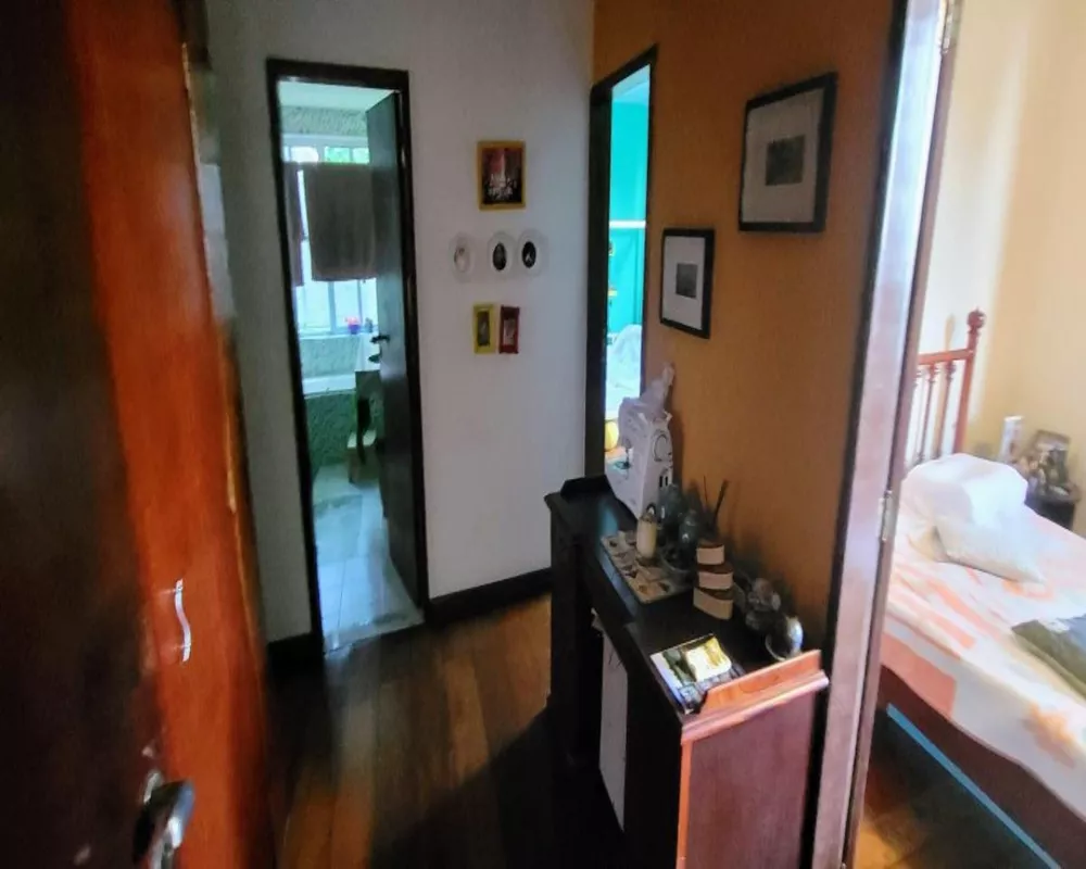 Casa, 4 quartos, 250 m² - Foto 9