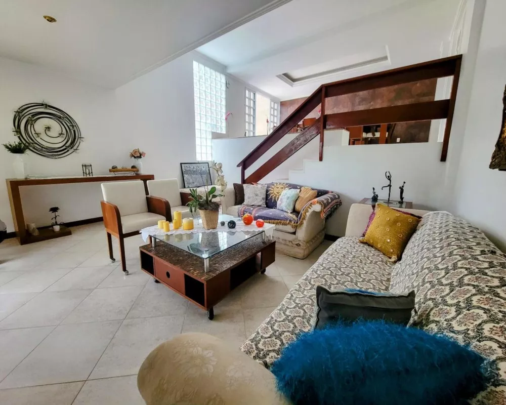 Casa, 4 quartos, 351 m² - Foto 2