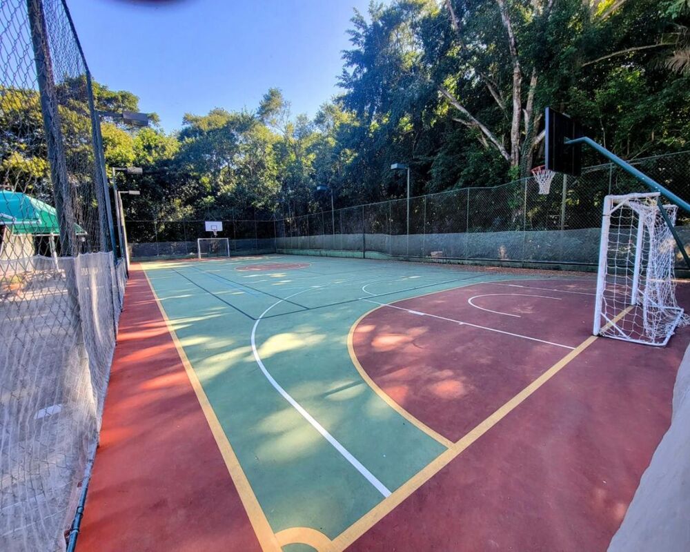 Casa para alugar com 4 quartos, 450m² - Foto 13