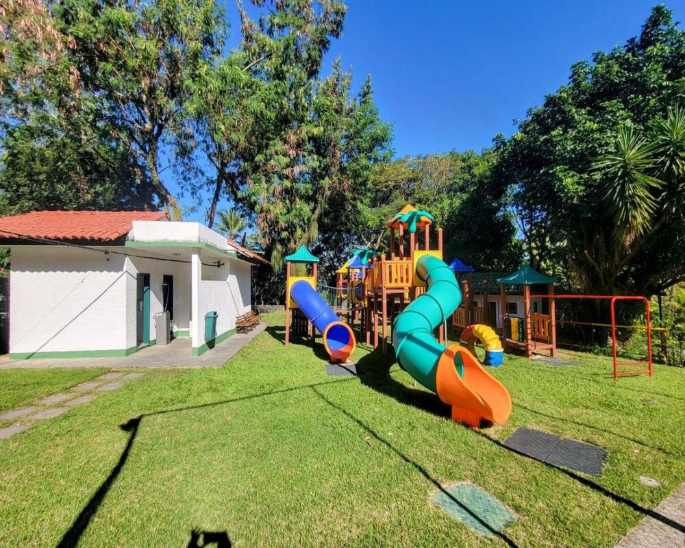 Casa para alugar com 4 quartos, 450m² - Foto 16