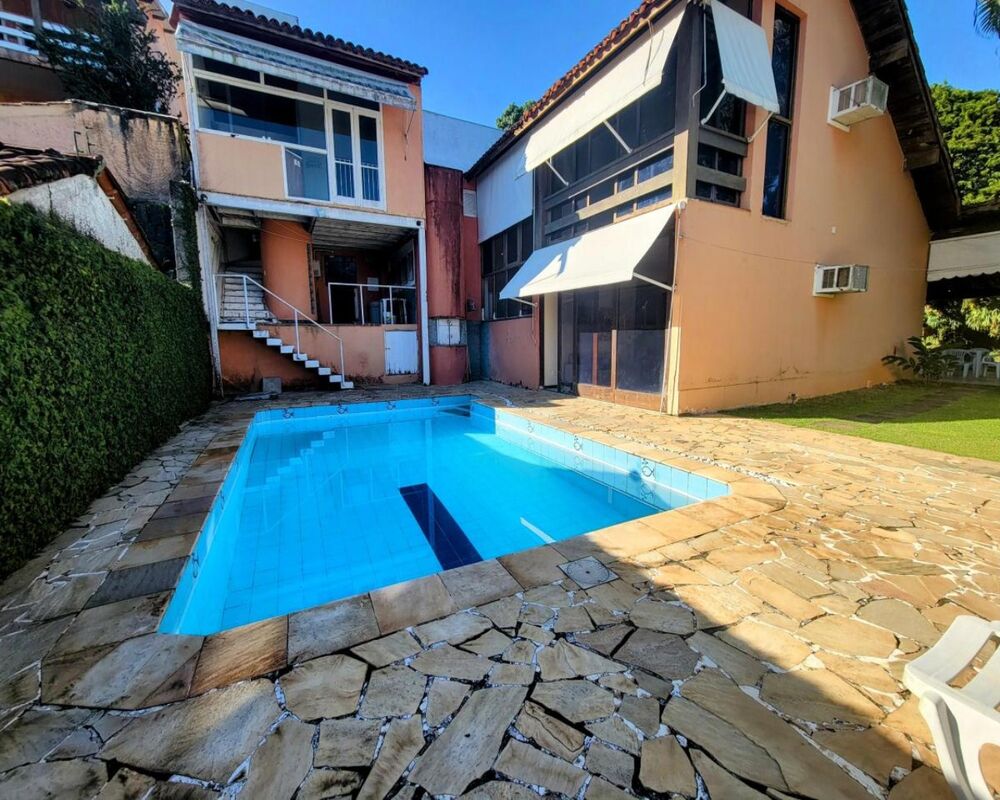 Casa para alugar com 4 quartos, 450m² - Foto 8