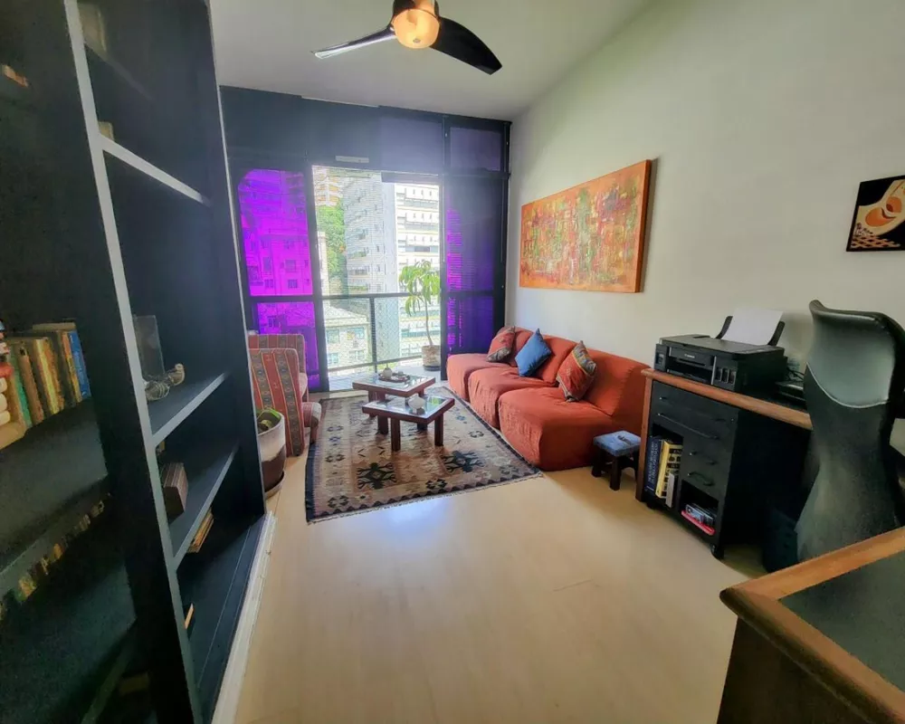 Apartamento, 3 quartos, 216 m² - Foto 1