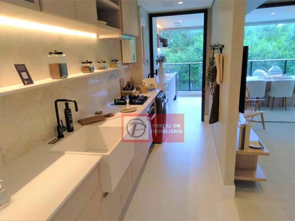 Apartamento à venda com 3 quartos, 108m² - Foto 2