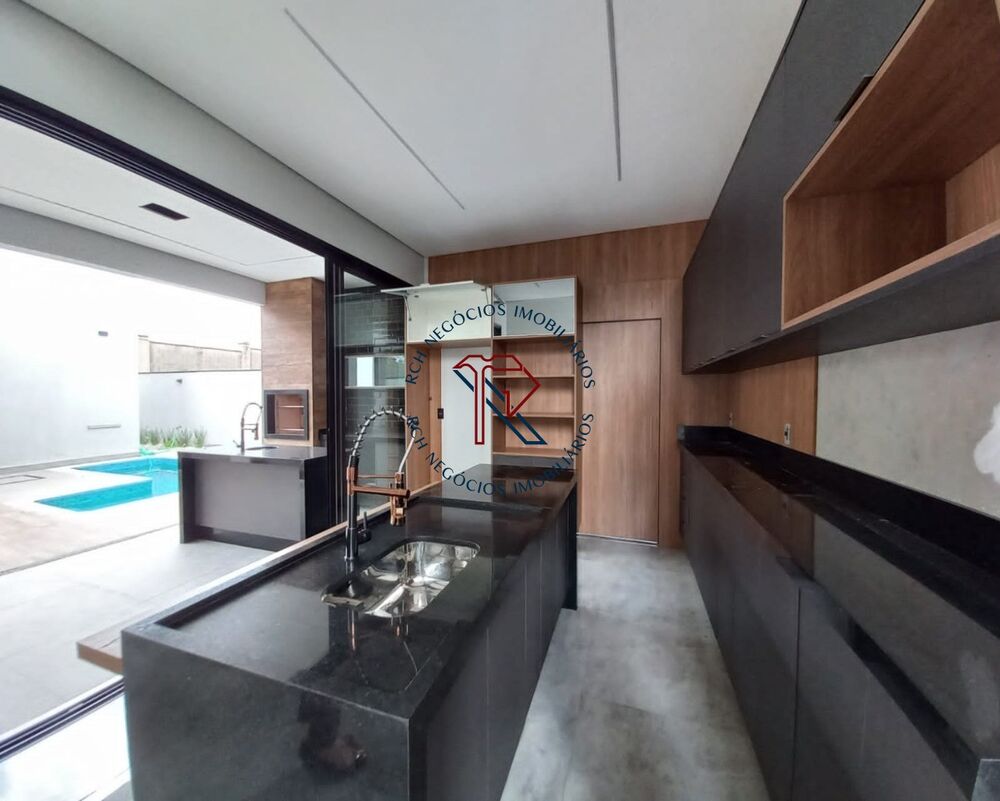 Casa, 3 quartos, 227 m² - Foto 2