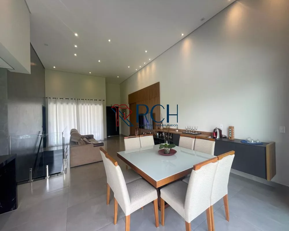 Casa à venda com 3 quartos, 270m² - Foto 3