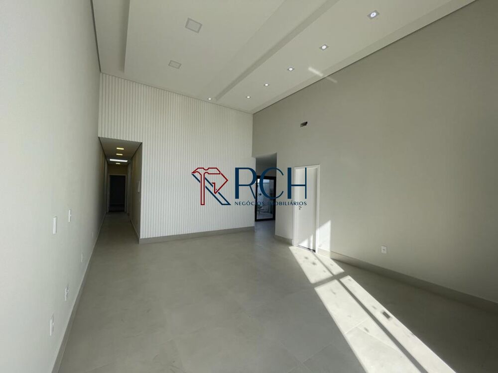 Casa à venda com 3 quartos, 170m² - Foto 2