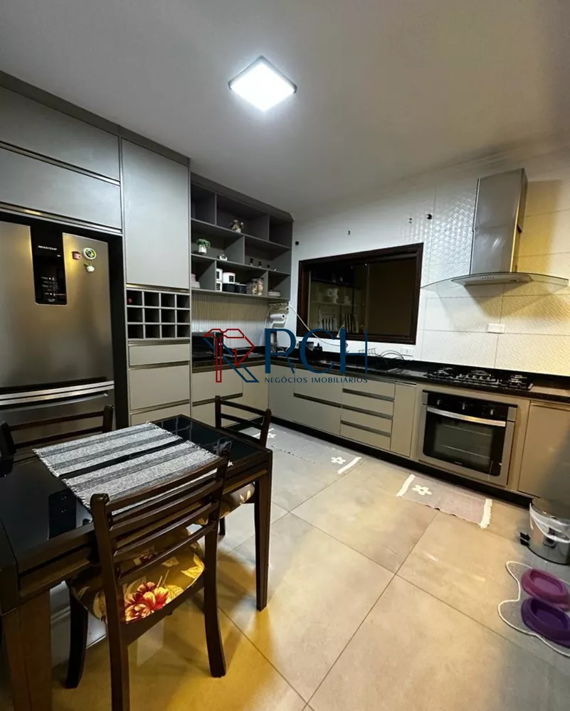 Casa, 3 quartos, 115 m² - Foto 2