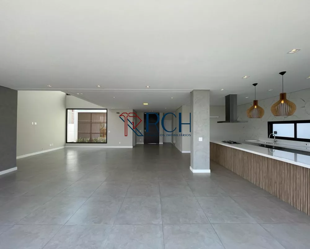 Casa à venda com 4 quartos, 445m² - Foto 3