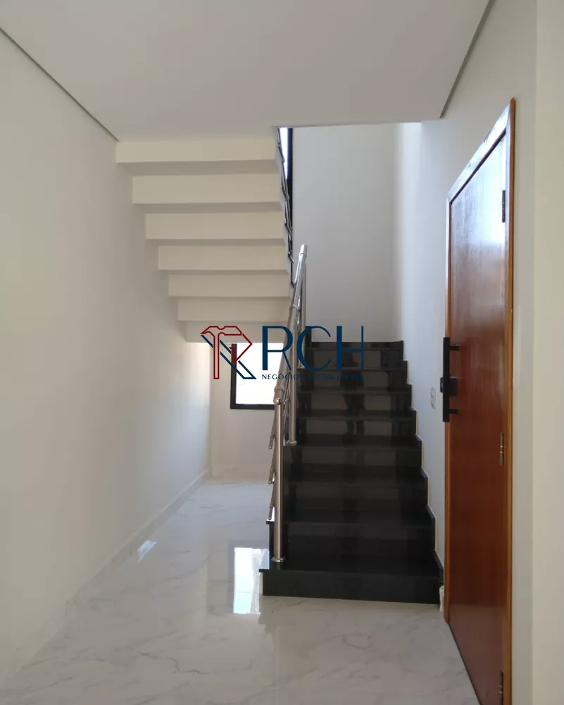 Casa à venda com 3 quartos, 201m² - Foto 15