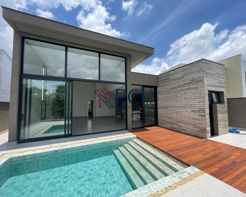 Casa à venda com 3 quartos, 285m² - Foto 2