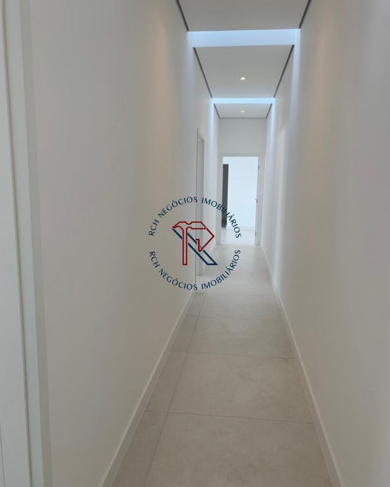 Casa à venda com 3 quartos, 244m² - Foto 10