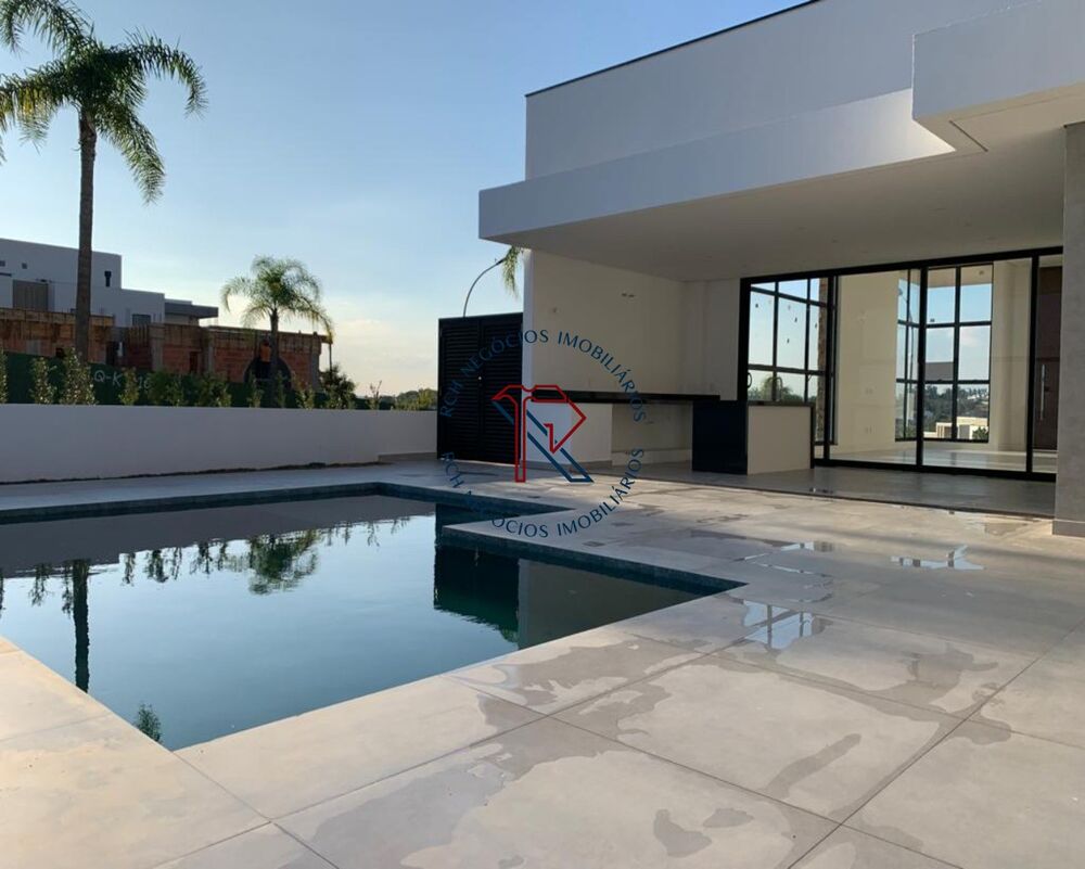 Casa à venda com 3 quartos, 244m² - Foto 7