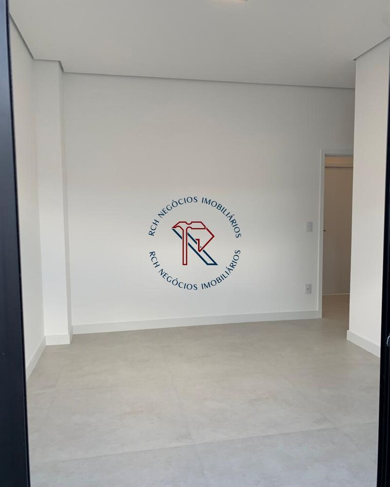 Casa à venda com 3 quartos, 244m² - Foto 11