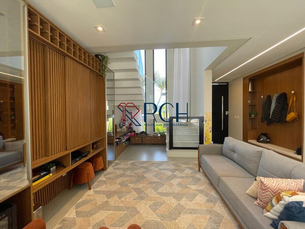 Casa, 4 quartos, 335 m² - Foto 1