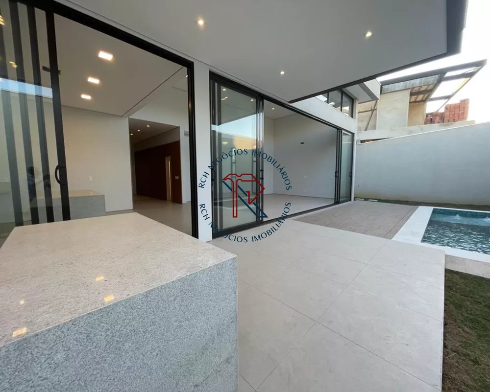 Casa à venda com 3 quartos, 292m² - Foto 3