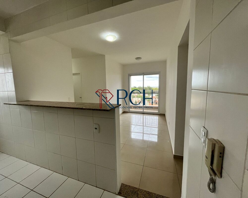 Apartamento à venda com 3 quartos, 66m² - Foto 2