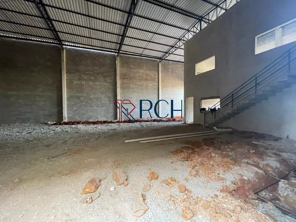 Depósito-Galpão-Armazém para alugar, 750m² - Foto 3