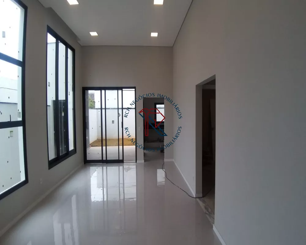 Casa à venda com 3 quartos, 170m² - Foto 3