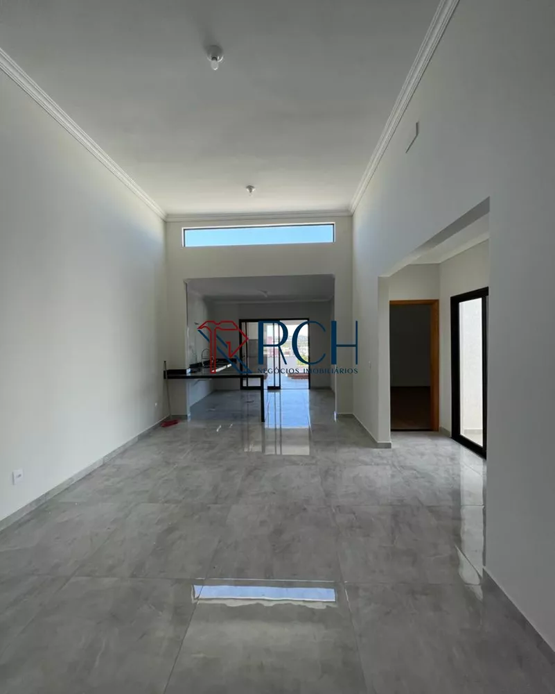 Casa à venda com 3 quartos, 130m² - Foto 2