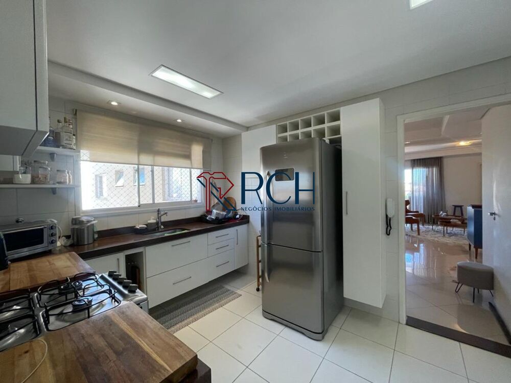 Apartamento, 3 quartos, 156 m² - Foto 3