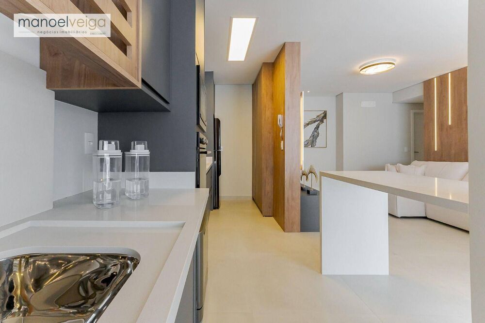 Apartamento à venda com 2 quartos, 80m² - Foto 2