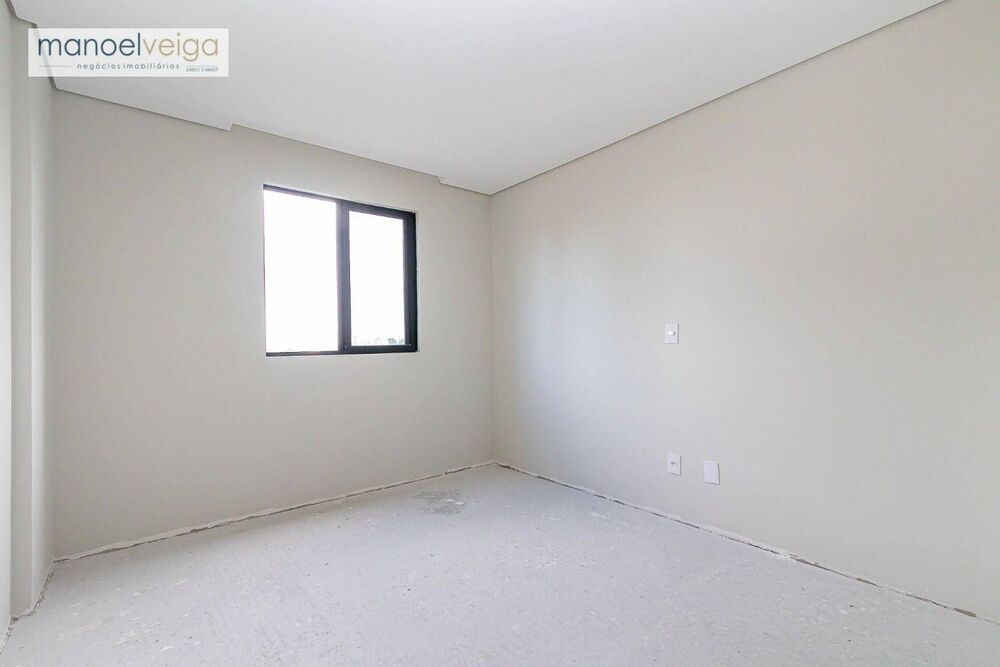 Apartamento à venda com 2 quartos, 79m² - Foto 4