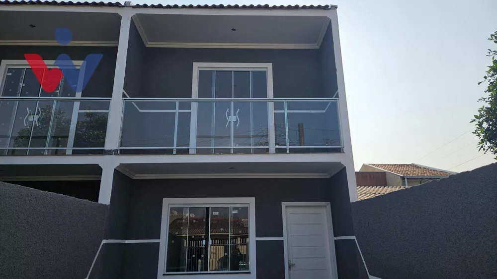 Sobrado à venda com 2 quartos, 80m² - Foto 1