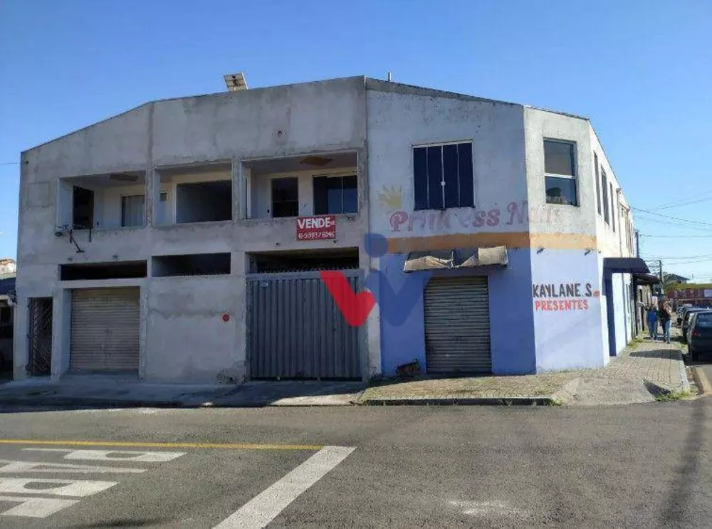 Sobrado à venda com 3 quartos, 600m² - Foto 1