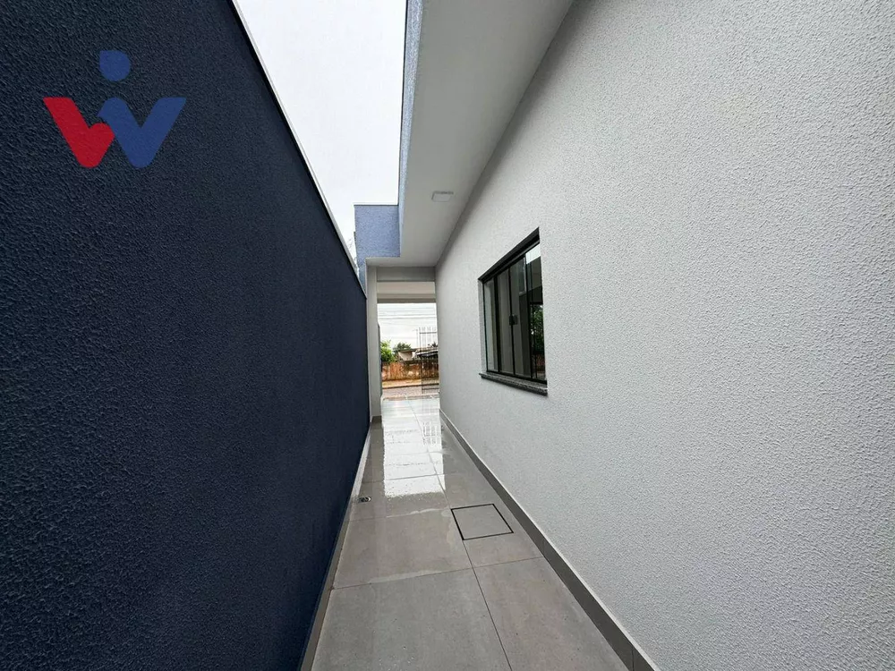 Casa à venda com 3 quartos, 80m² - Foto 4