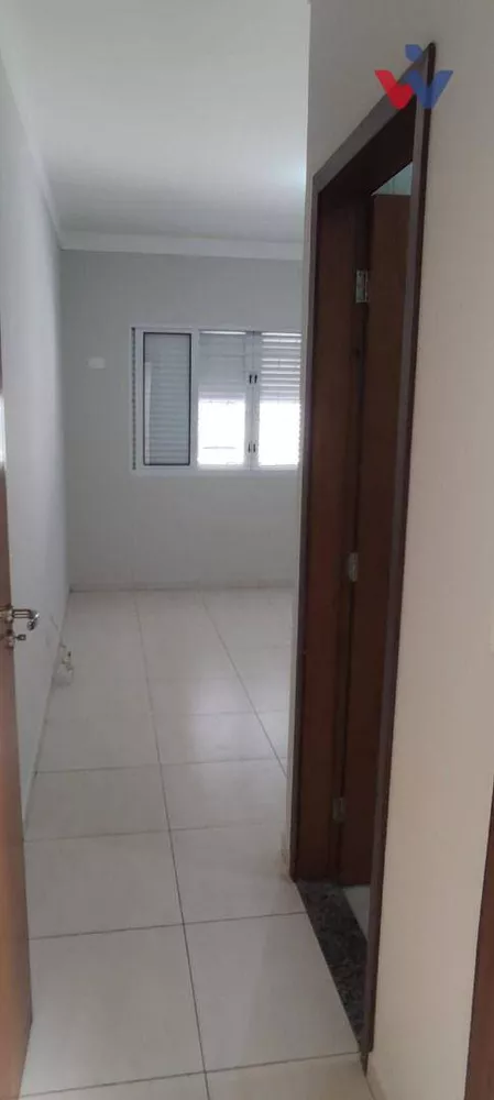 Casa à venda com 3 quartos, 120m² - Foto 8