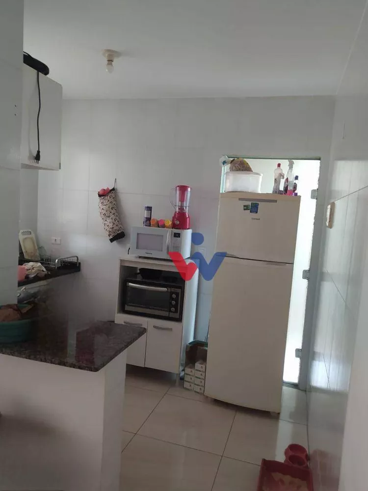 Casa à venda com 3 quartos, 131m² - Foto 4