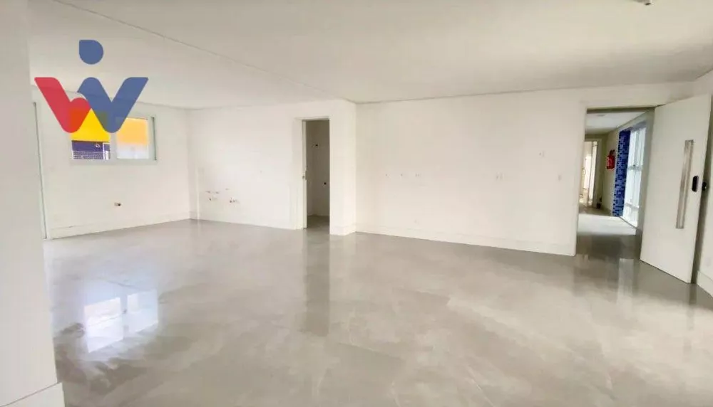 Apartamento à venda com 3 quartos, 200m² - Foto 4